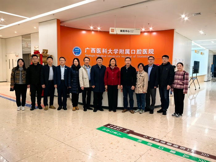 显微根管治疗技术培训班在我院成功举办 第 7 张