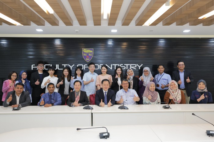 我院院长廖红兵率团赴马来西亚三所知名大学交流访问 第 2 张