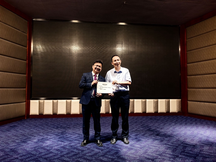 先践职场之路 再启口腔医学新程——我院举办2025届毕业生就业创业讲座 第 3 张