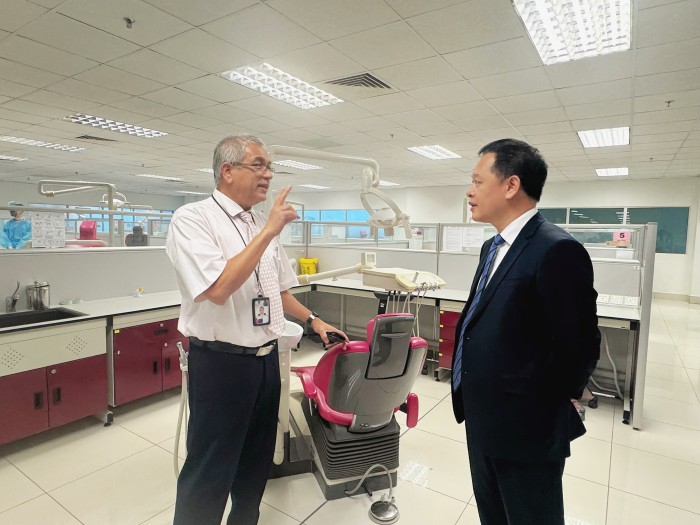 我院院长廖红兵率团赴马来西亚三所知名大学交流访问 第 5 张