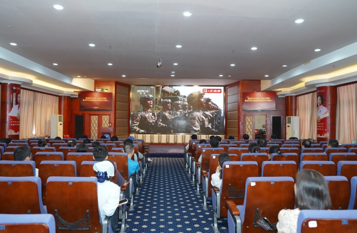 铭记历史守初心砥砺奋进担使命&mdash;&mdash;我院组织师生员工收看纪念中国人民抗日战争暨世界反法西斯战争胜利80周年大会直播 第 2 张