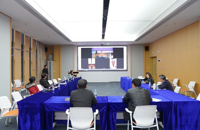 新春关怀 温暖同行——我院开展2026年春节走访慰问活动 第 3 张