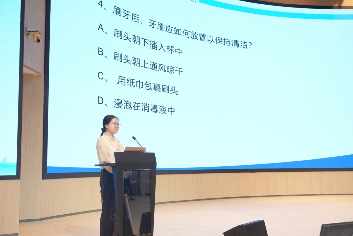 党建引领促发展 政医协同护齿健——我院与五象新区规划建设管委会多个党支部开展党建联建活动 第 6 张