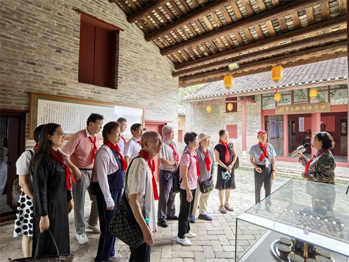 走访红色足迹 铸牢党性意识——我院离退休党支部赴林景云故居开展主题党日活动 第 1 张