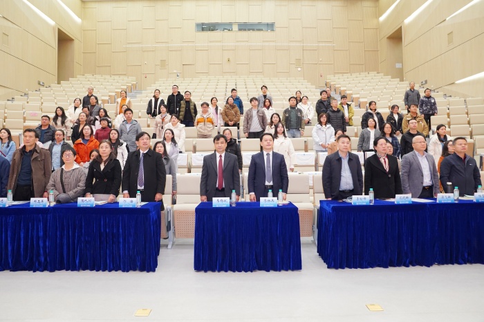 广西医科大学附属口腔医院第六届职工代表大会第一次会议暨工会第七届会员代表大会第一次会议胜利召开 第 2 张