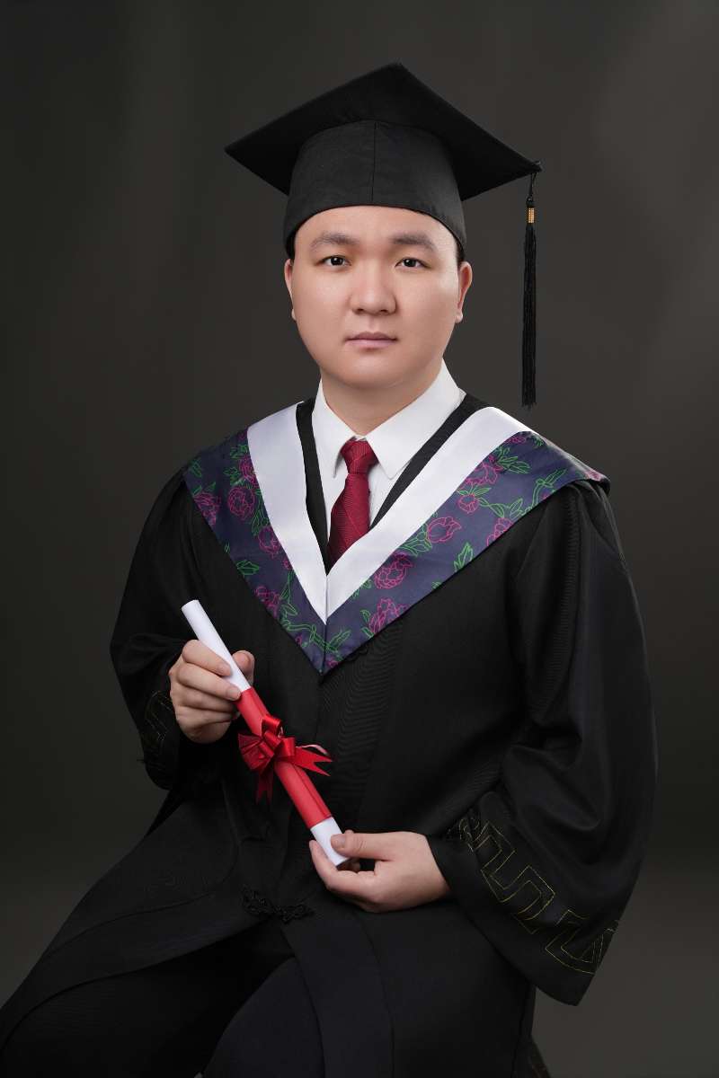 何克豪.jpg 何克豪.jpg