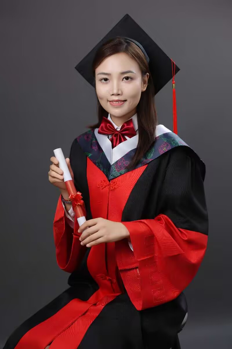 赵娜.jpg 赵娜.jpg