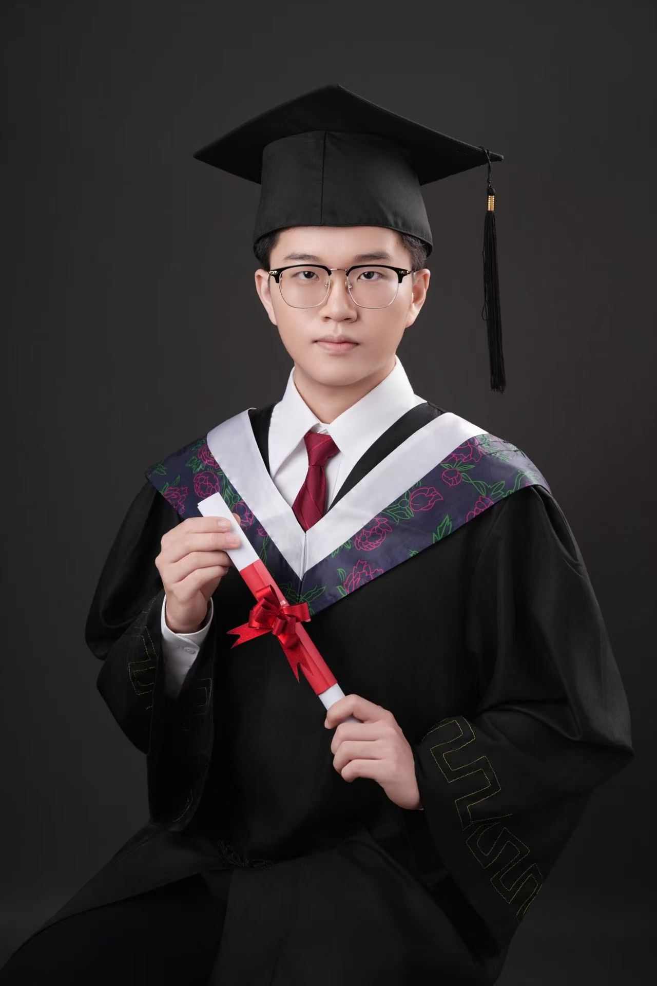 庄杭.jpg 庄杭.jpg