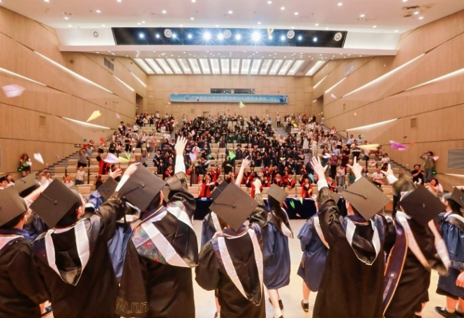 放飞梦想_700.jpg