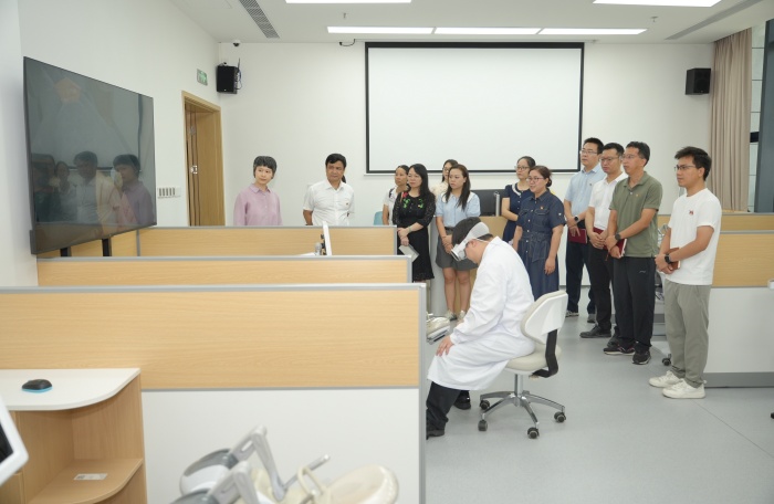 党建联建聚合力 科研共建促发展——广西医科大学附属口腔医院与生命科学研究院联合开展党建联建暨科研共建交流会 第 2 张