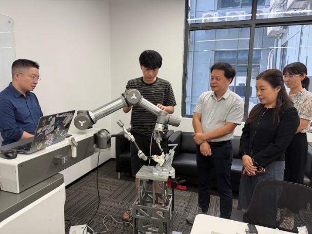 深化医工交叉融合赋能产业创新发展——广西医科大学附属口腔医院赴粤开展学科调研及访企拓岗专项行动 第 6 张