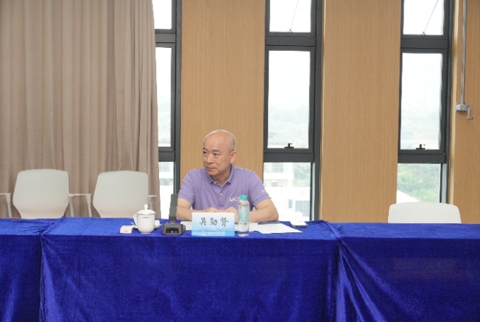 汇聚多方智慧 助推产教融合——口腔医学院召开口腔先进技术产业学院申报论证会 第 3 张